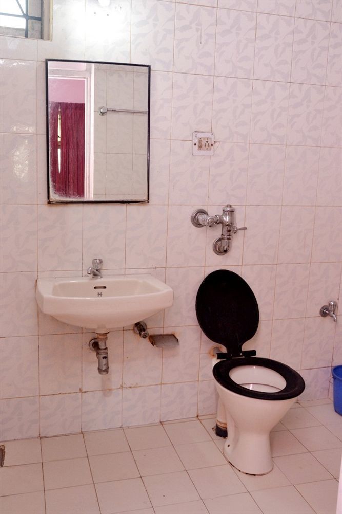 Colva Residency Hotel Ngoại thất bức ảnh